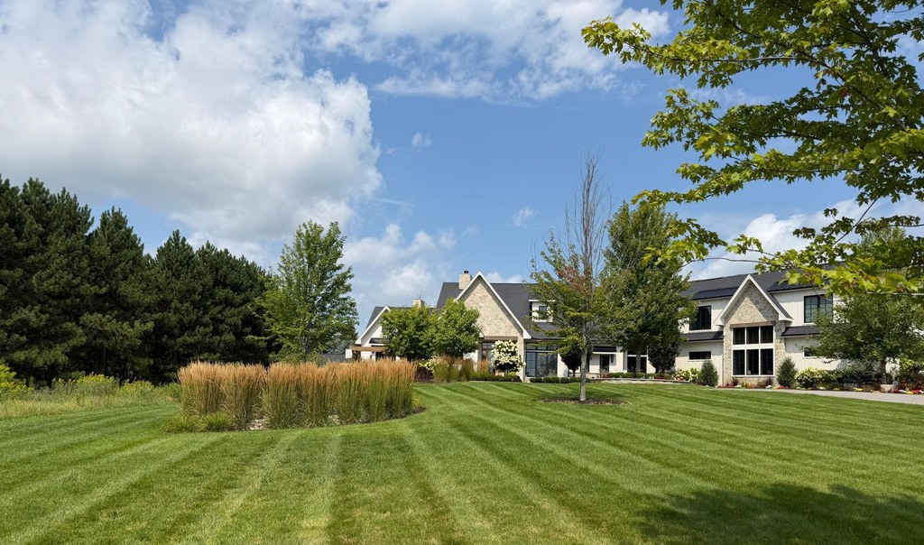 Stone Home Lawn