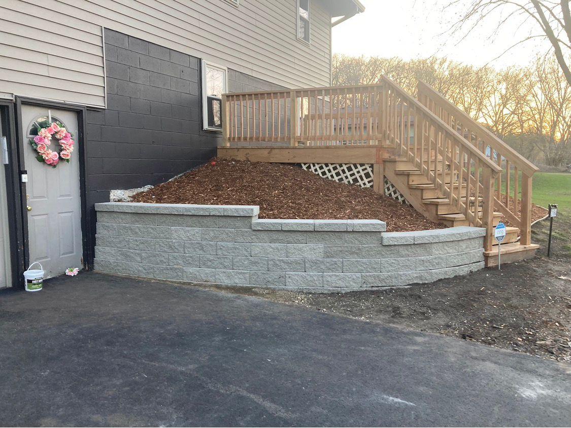 Retaining Wall & Deck Staircase with Mulch Bed